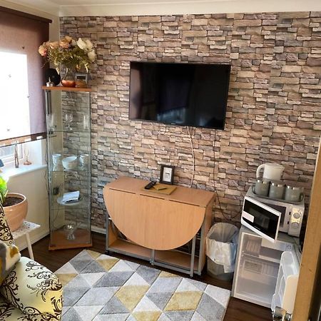 Bed and Breakfast Tisi Choice Northfleet Екстер'єр фото
